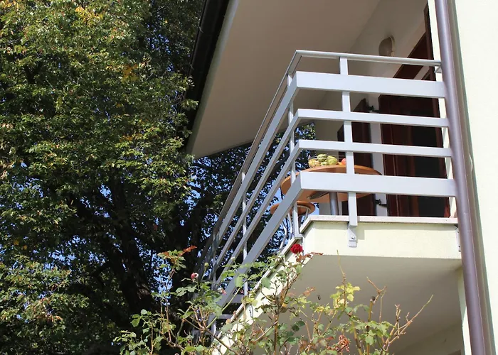 Drift Rock House アパート Sežana