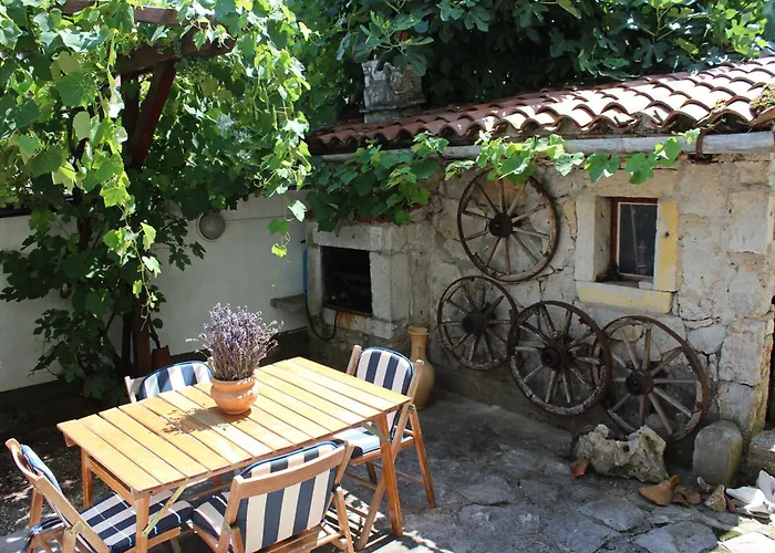 Drift Rock House Sežana