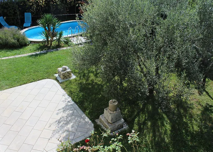 Drift Rock House アパート Sežana